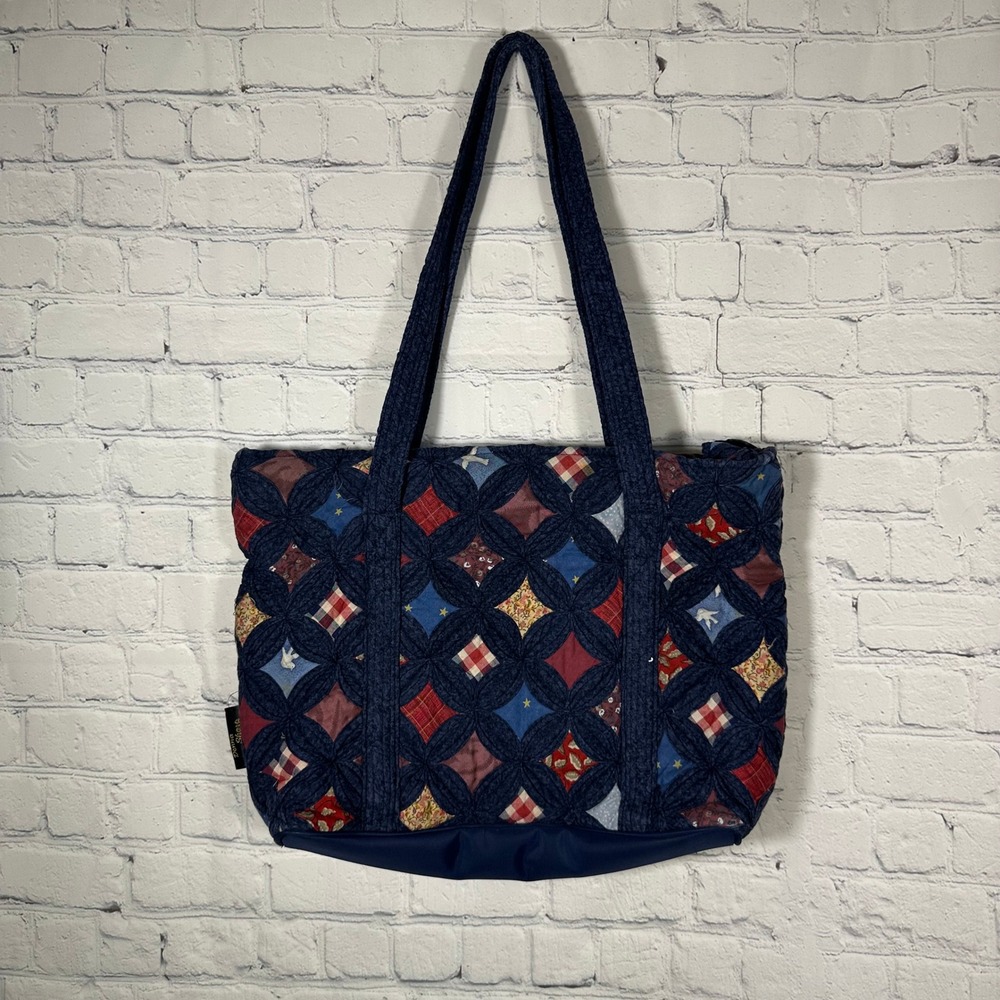 Donna Sharp Quilted Tote Bag Cathedral Window Patchwork Navy Blue Red - Picture 2 of 15